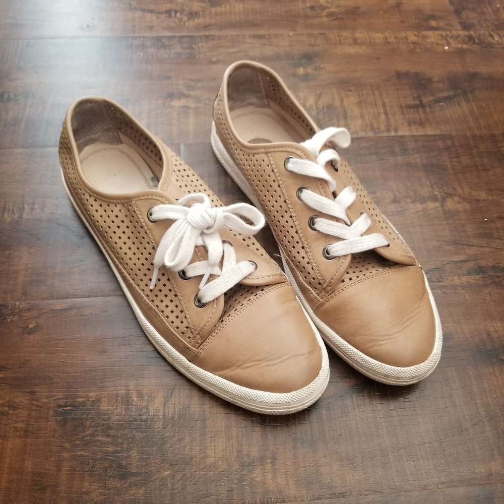 Calvin Klein marigold sneakers size 9